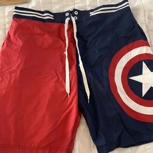 Men’s MARVEL swim trunks!!!! 2XL💙❤️